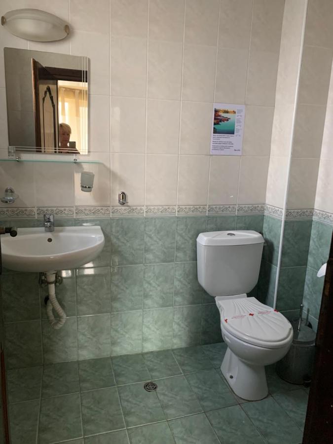 Семеен Хотел Брилянс - Family Hotel Brilliance Varna Extérieur photo