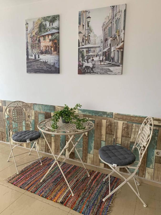 Семеен Хотел Брилянс - Family Hotel Brilliance Varna Extérieur photo